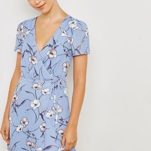 NWT Forever 21 Floral Print wrap dress size s